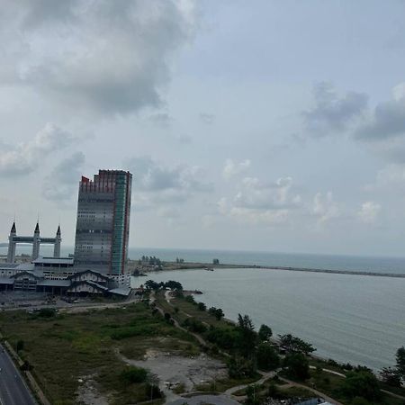 D'Ciella Homes- Sea View, Drawbridge & Ktcc Mall Куала-Тренгану Экстерьер фото
